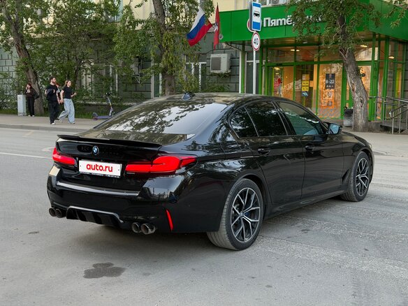 2020 BMW 5 серии 530d xDrive VII (G30/G31/G38) Рестайлинг, чёрный, 4900000 рублей - вид 2