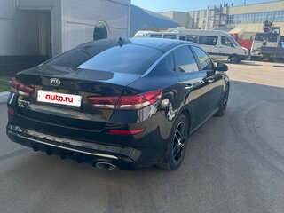 2019 Kia Optima IV Рестайлинг, чёрный, 1899000 рублей, вид 3