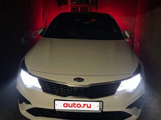 2019 Kia Optima IV Рестайлинг, белый, 1800000 рублей, вид 1
