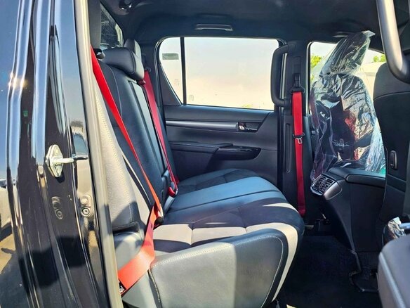 2026 Toyota Hilux VIII Рестайлинг 3, чёрный - вид 9