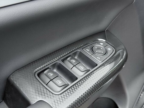 2026 Haval M6 II, белый - вид 9