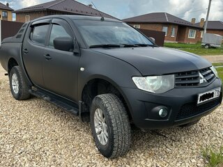 2010 Mitsubishi L200 IV, чёрный, 1200000 рублей, вид 2