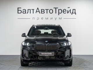 2025 BMW X5 40i IV (G05/G18) Рестайлинг, чёрный, 15290000 рублей, вид 4
