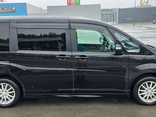 2019 Honda Stepwgn Spada V Рестайлинг, чёрный, 2100000 рублей, вид 3