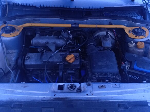 2004 Lada (ВАЗ) 2115, серебристый, 160000 рублей - вид 6