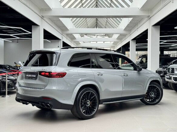 2025 Mercedes-Benz GLS AMG 63 AMG II (X167) Рестайлинг, серый, 25590000 рублей - вид 7