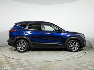 2020 Kia Seltos I, синий, 2299700 рублей, вид 4