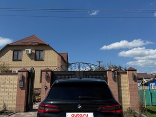 2020 BMW X5 40d IV (G05/G18), чёрный, 7200000 рублей, вид 4