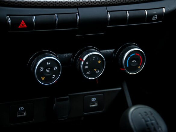 2024 Lada (ВАЗ) Vesta I Рестайлинг (NG), белый, 1130000 рублей - вид 18