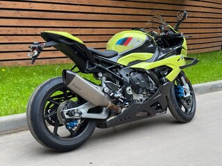 2022 BMW M 1000 RR, зелёный, 2650000 рублей, вид 3