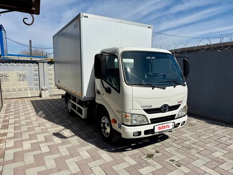 2012 Hino Series 300 (Dutro), белый, 2850000 рублей, вид 2