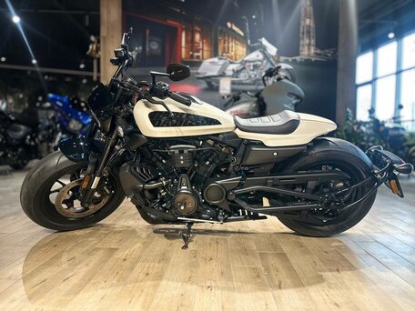 2023 Harley-Davidson Sportster S, белый, 1720000 рублей, вид 2