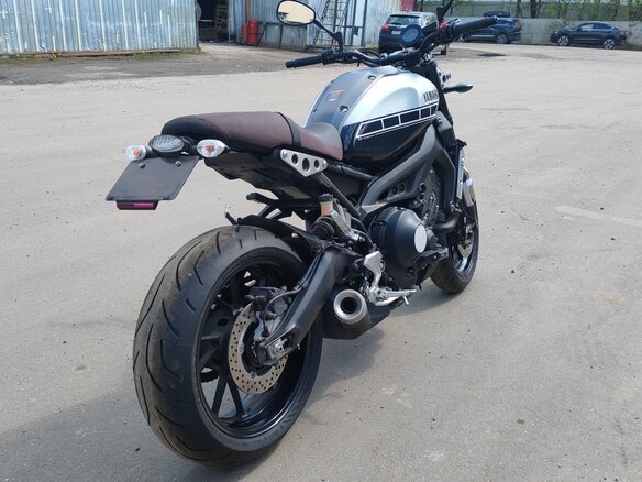 2021 Yamaha XSR900, серебристый, 969000 рублей - вид 5