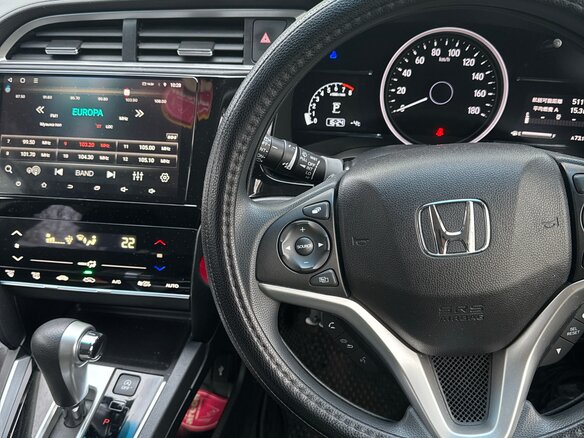 2020 Honda Shuttle II Рестайлинг, красный, 1500000 рублей - вид 5