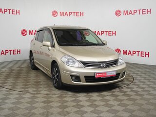 2011 Nissan Tiida I Рестайлинг, коричневый, 699000 рублей, вид 3