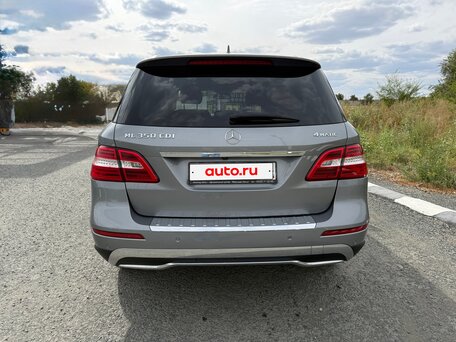 2012 Mercedes-Benz M-Класс 350 CDI III (W166), серый, вид 3