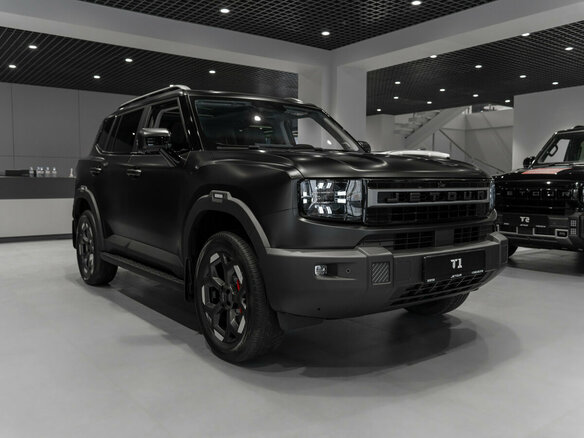2026 Jetour T1, чёрный, 4399900 рублей - вид 1