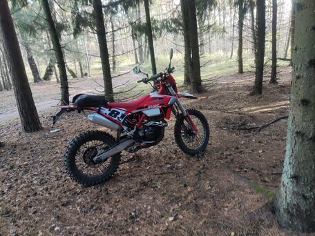 2024 Regulmoto Holeshot, красный, 190000 рублей, вид 5