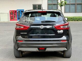 2022 Nissan Qashqai II Рестайлинг, чёрный, 1684000 рублей, вид 4