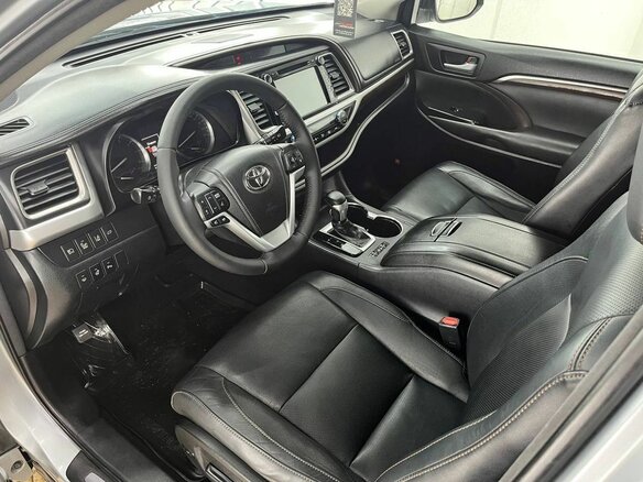 2014 Toyota Highlander III (XU50), серебристый, 2757000 рублей - вид 7