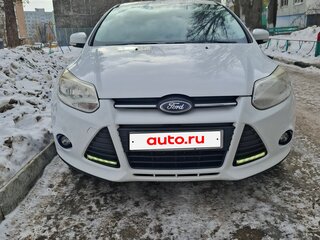 2012 Ford Focus III, белый, 860000 рублей, вид 3
