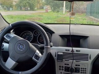 2009 Opel Astra H Рестайлинг, чёрный, 600000 рублей, вид 5
