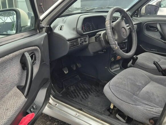 2007 Lada (ВАЗ) 2115, серебристый, 158000 рублей - вид 7