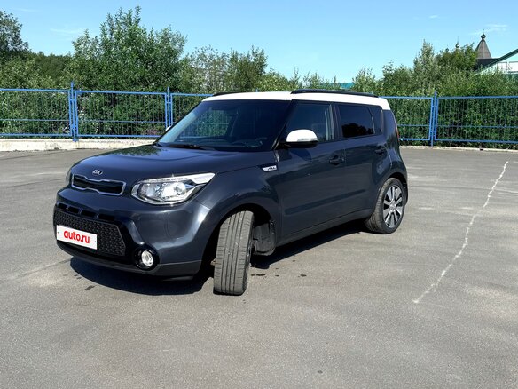2016 Kia Soul II Рестайлинг, синий, 1550000 рублей