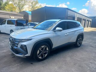 2024 Hyundai Tucson SWB IV Рестайлинг, белый, 3700000 рублей, вид 1