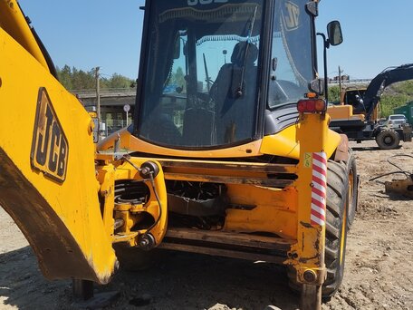 2007 JCB 3CX, жёлтый, 4200000 рублей, вид 3