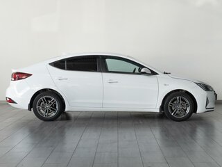 2020 Hyundai Elantra VI (AD) Рестайлинг, белый, 1569000 рублей, вид 5
