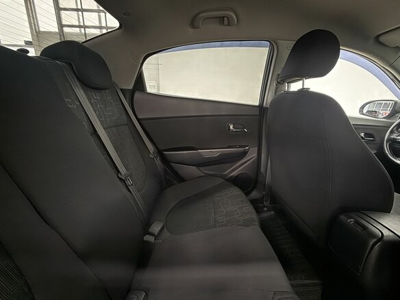 2012 Kia Rio 4-speed III, серебристый, 750000 рублей - вид 29