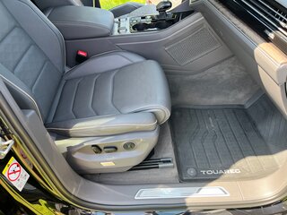2021 Volkswagen Touareg III, чёрный, 4200000 рублей, вид 5