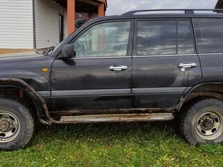 2003 Toyota Land Cruiser 105 100 Series Рестайлинг 1, чёрный, 1200000 рублей, вид 5