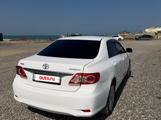 2013 Toyota Corolla X (E140, E150) Рестайлинг, белый, 1150000 рублей, вид 2