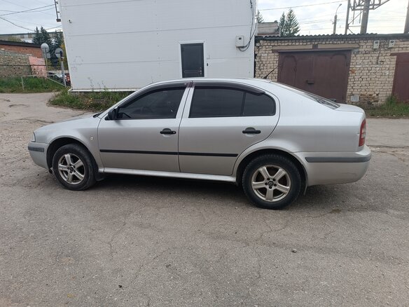 2002 Skoda Octavia I (A4) Рестайлинг, серый, 340000 рублей - вид 6