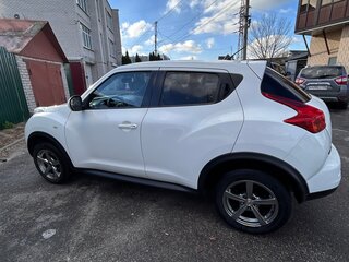 2011 Nissan Juke I, белый, 1200000 рублей, вид 4