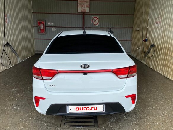 2017 Kia Rio IV, белый, 1200000 рублей - вид 5