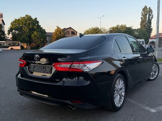 2019 Toyota Camry VIII (XV70), чёрный, 3150000 рублей, вид 4