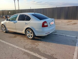 2012 Skoda Octavia II (A5) Рестайлинг, белый, 680000 рублей, вид 5