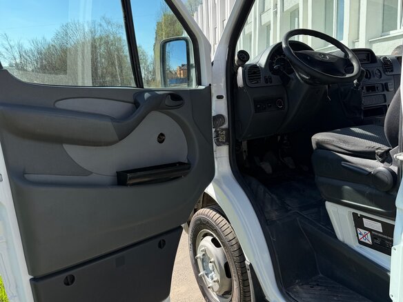2015 Mercedes-Benz Sprinter Classic, белый, 1850000 рублей - вид 8