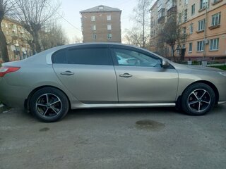 2010 Renault Latitude I, бежевый, 900000 рублей, вид 4