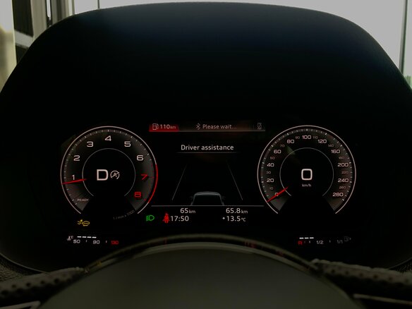 2026 Audi Q2 35 TFSI I Рестайлинг, серый, 3799000 рублей - вид 19