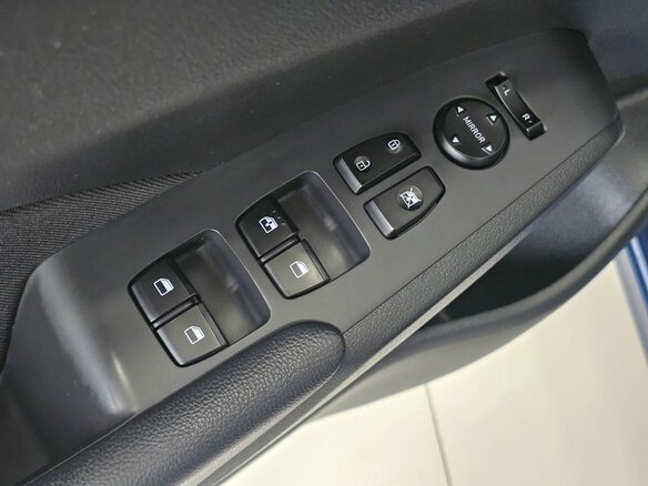 2021 Hyundai Solaris II Рестайлинг, синий, 1889000 рублей - вид 12