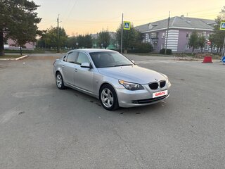 2009 BMW 5 серии 525xi V (E60/E61) Рестайлинг, серый, 1250000 рублей, вид 2