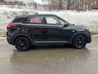 2019 Hyundai Creta I, чёрный, 2000000 рублей, вид 2