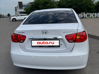 2010 Hyundai Elantra IV (HD), белый, 1200000 рублей, вид 5