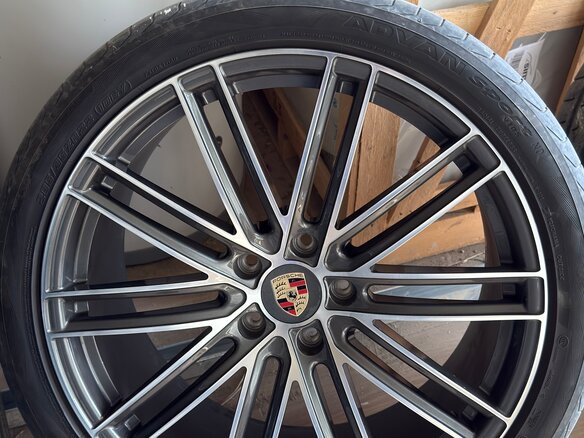 2019 Porsche Cayenne III, чёрный, 5900000 рублей - вид 13