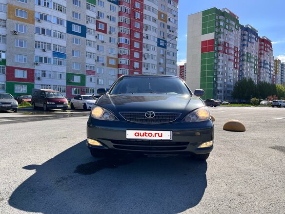 2003 Toyota Camry V (XV30), зелёный, 700000 рублей - вид 1