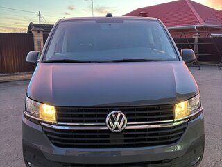 2020 Volkswagen Multivan T6 Рестайлинг, серый, 4897000 рублей, вид 2